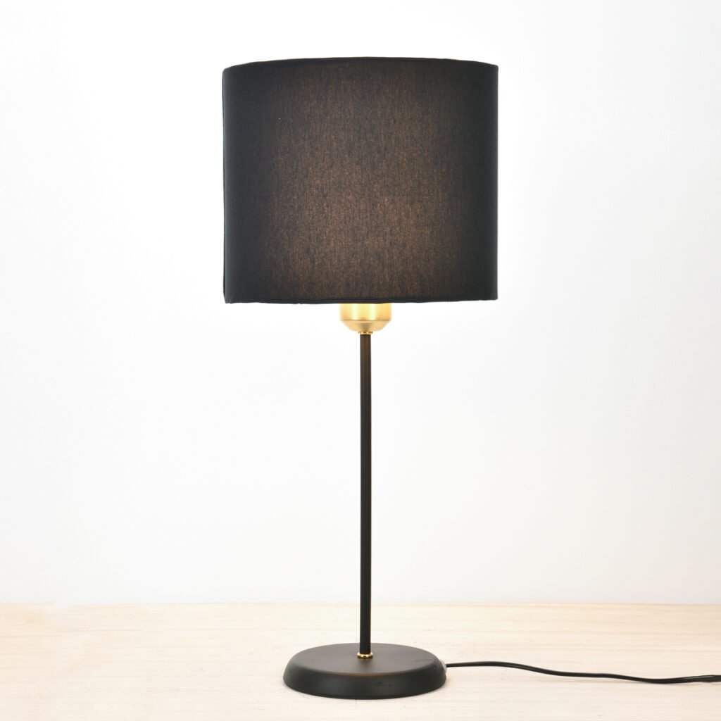 أباجورة أسود بإضاءة واحدة من ريكو