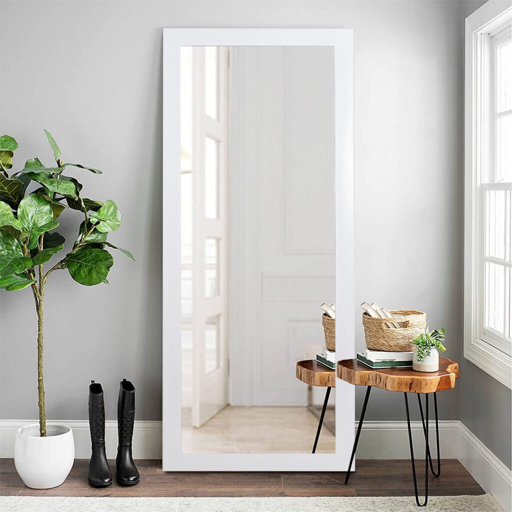 مرآة بيضاء صلبة 170 × 70 سم