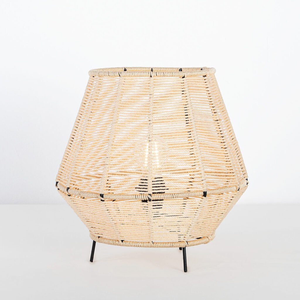 أباجورة تيرا بوهو بيج اللون بإضاءة واحدة