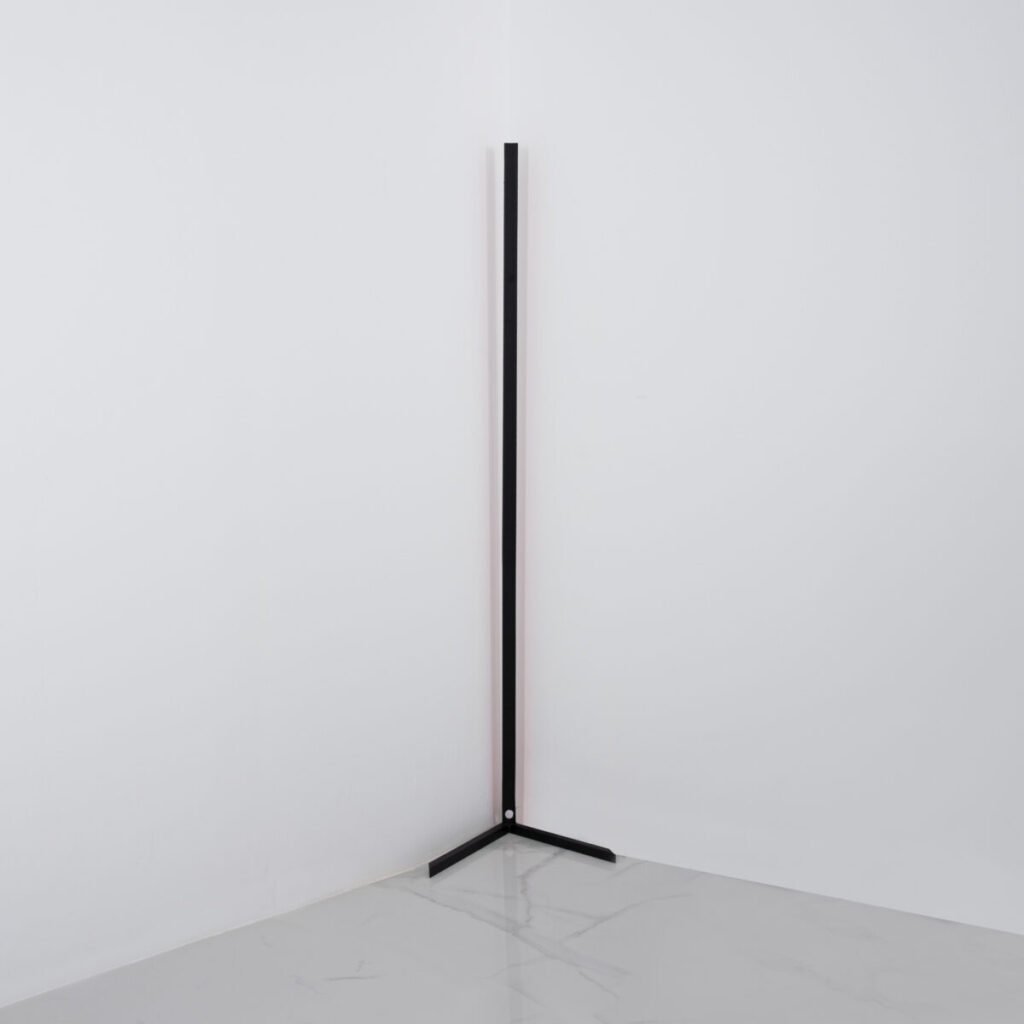 لمبادير أسود بإضاءة RGB من رامونا 1